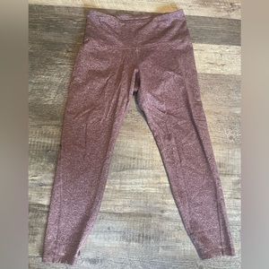 Old Navy Active 7/8 Maroon Heather Leggings in Medium Petite
